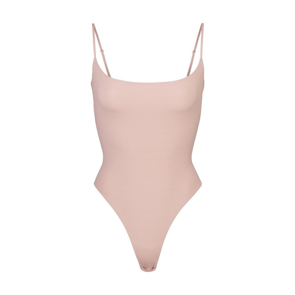 SKIMS Fits Everybody Cami Bodysuit - M - Dusk